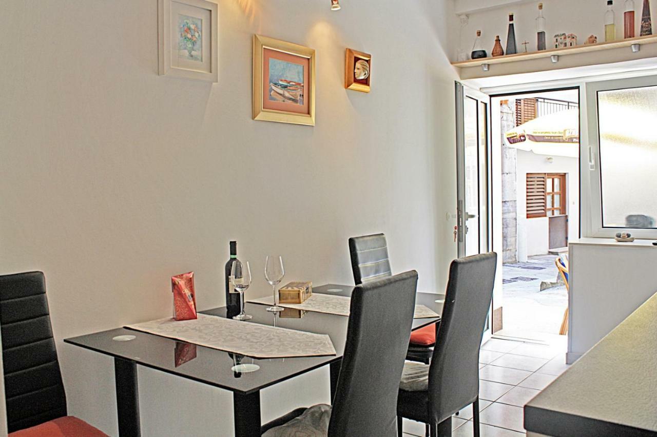 Apartment Tomislav ซาโอสโตรก ภายนอก รูปภาพ